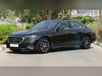 Mercedes-Benz  E-Class  200  2025  Automatic  0 Km  4 Cylinder  Rear Wheel Drive (RWD)  Sedan  Black  With Warranty