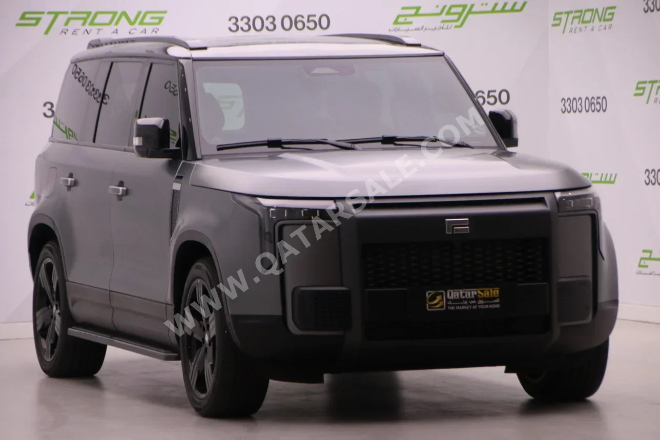 روكس موتور  جيشي  01 في اي بي  2025  اوتوماتيك  12,000 كم  4 سلندر  دفع رباعي  اس يو في  رمادي  تحت الضمان