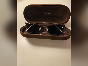 توم فورد  نظارة شمسية  متعدد الألوان  مربع  إيطاليا  رجالي