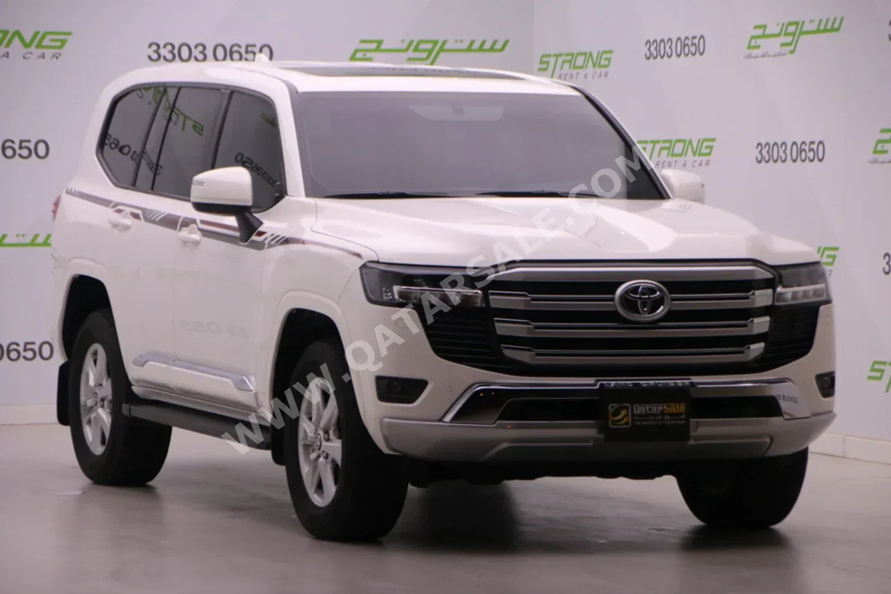 تويوتا لاند كروزر جي اكس ار توين توربو 2025 اوتوماتيك 31,000 كم 6 سلندر دفع رباعي اس يو في أبيض تحت الضمان
