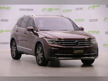 فوكس واغن  تيغوان  اليغانس  2022  اوتوماتيك  42,000 كم  4 سلندر  دفع كلي مستمر  اس يو في  بني