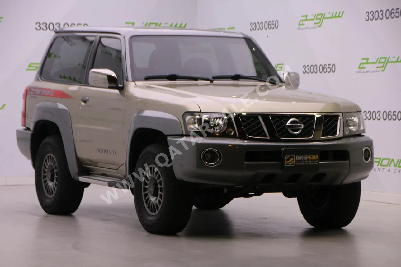 نيسان باترول سفاري 2019 عادي 25,000 كم 6 سلندر دفع رباعي اس يو في ذهبي