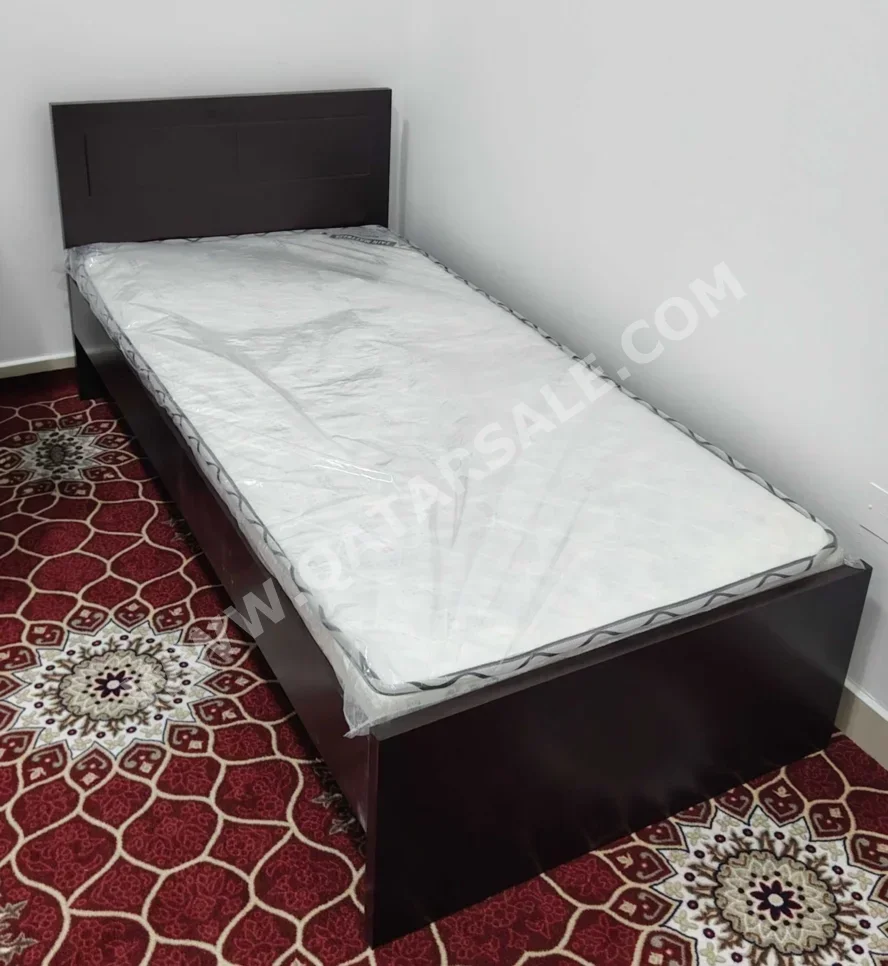 الأسّرة - لايف ستايل  - فردي  - بنى  - متضمنة المرتبة