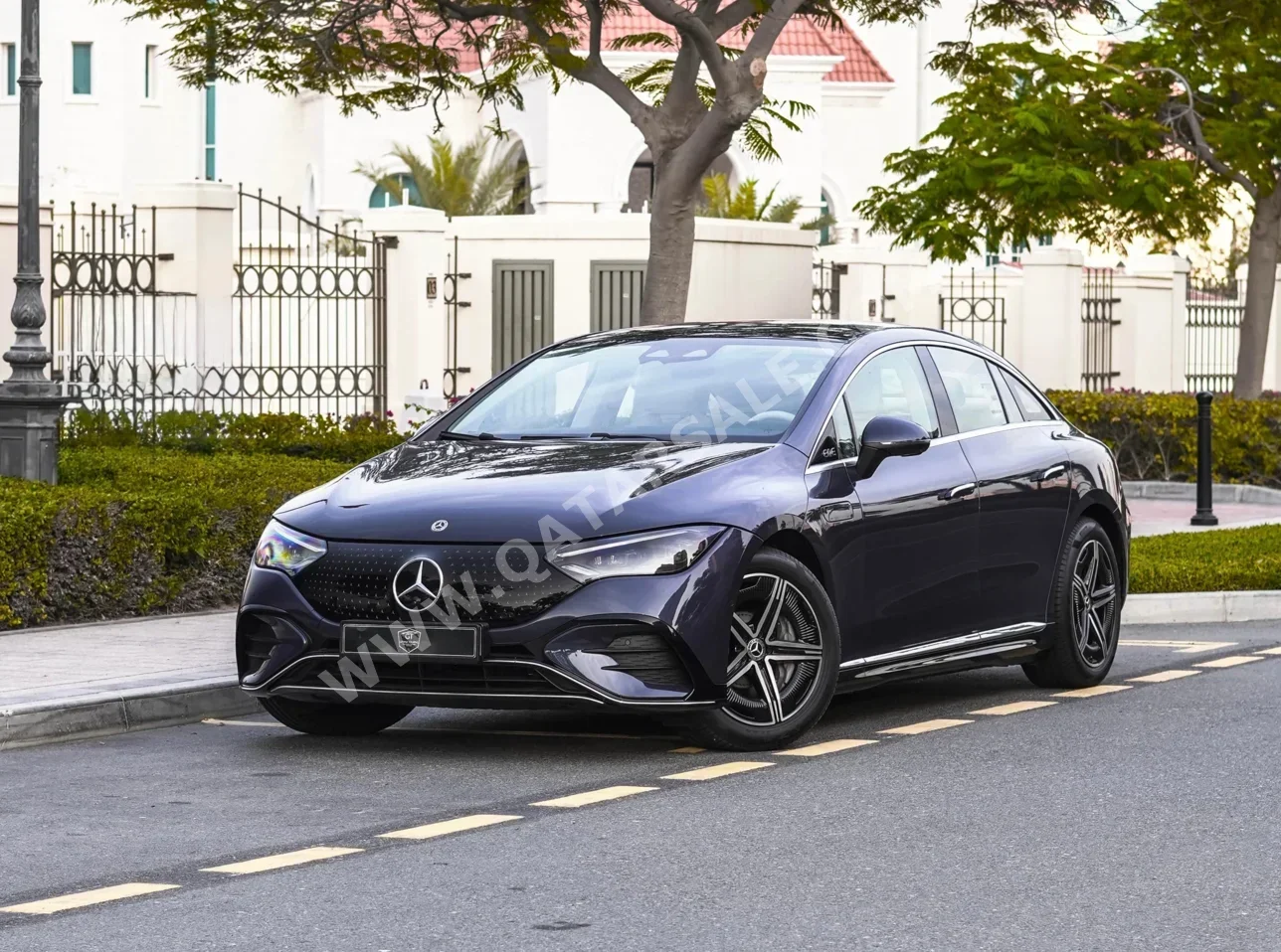 مرسيدس - بنز  اي كيو اي  350+  2024  اوتوماتيك  200 كم  0 سلندر  دفع كلي مستمر  سيدان  أزرق غامق  تحت الضمان
