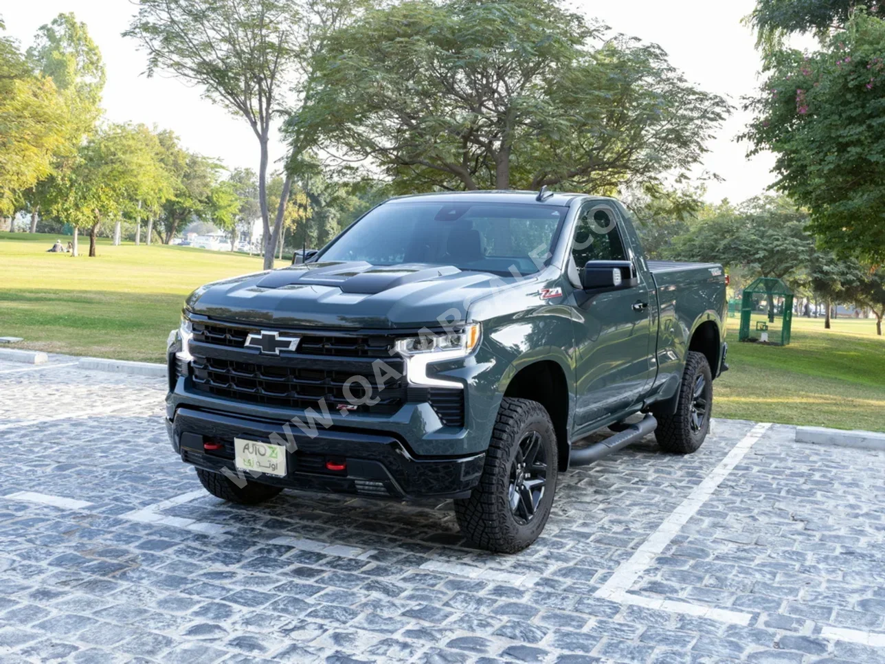 Chevrolet  Silverado  Trail Boss  2025  Automatic  2,900 Km  8 Cylinder  Four Wheel Drive (4WD)  Pick Up  Gray  With Warranty