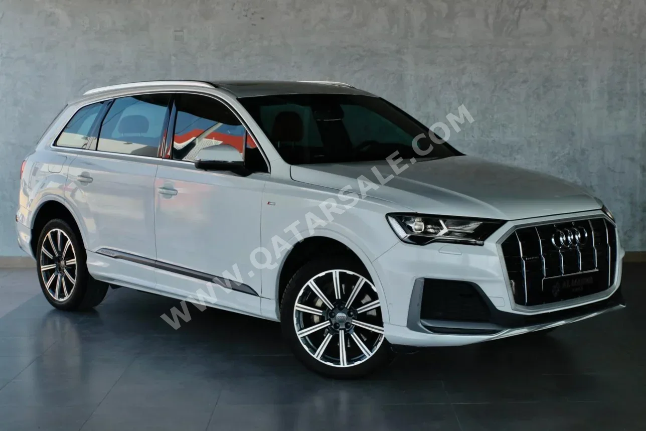 اودي  كيو 7  45  تي اف اس اي كواترو  2021  اوتوماتيك  119,000 كم  6 سلندر  دفع كلي مستمر  اس يو في  أبيض