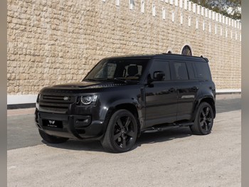 Land Rover  Defender  110 HSE  2022  Automatic  133,000 Km  6 Cylinder  Four Wheel Drive (4WD)  SUV  Black