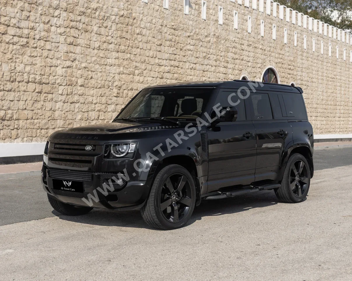 لاند روفر  ديفيندر  110 اتش اس اي  2022  اوتوماتيك  133,000 كم  6 سلندر  دفع رباعي  اس يو في  أسود