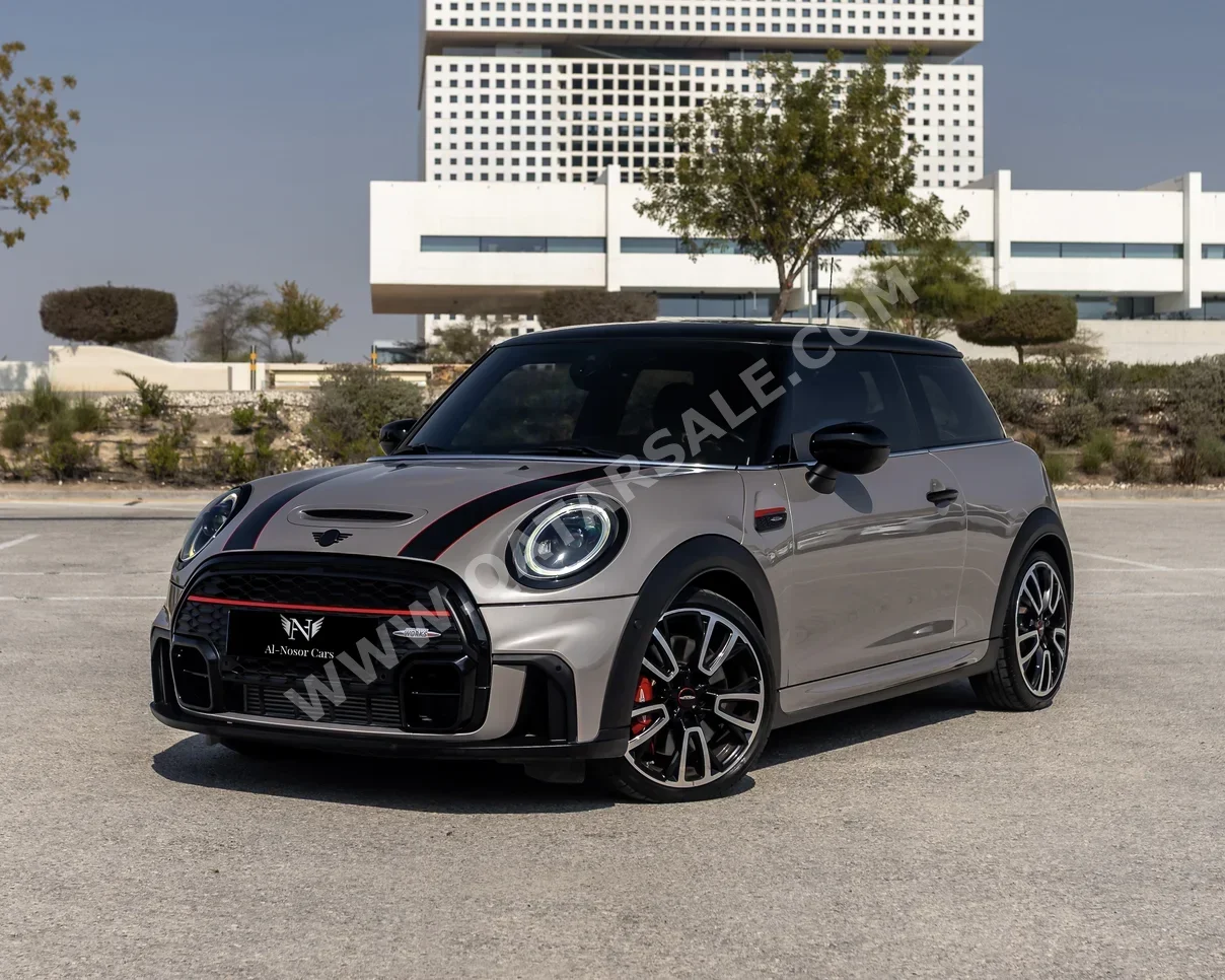 ميني  كوبر  جي سي دبليو  2022  اوتوماتيك  25,000 كم  4 سلندر  سحب امامي  هاتشباك  فضي