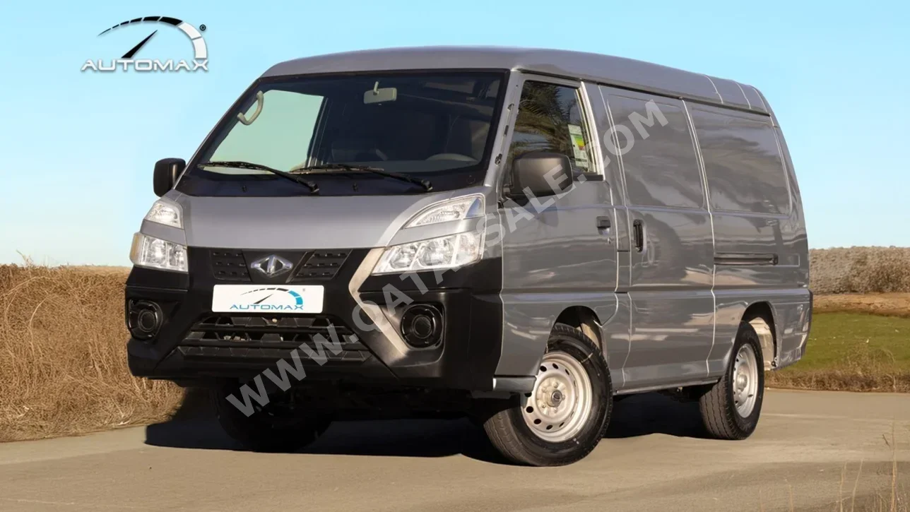 سي ام سي  CMC  2025  عادي  0 كم  4 سلندر  دفع خلفي  فان \ باص  فضي  تحت الضمان