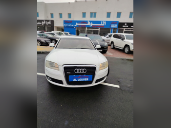 Audi  A8  2008  Automatic  280,000 Km  6 Cylinder  All Wheel Drive (AWD)  Sedan  White