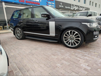 Land Rover  Range Rover  Vogue SE  2013  Automatic  210,000 Km  8 Cylinder  Four Wheel Drive (4WD)  SUV  Black