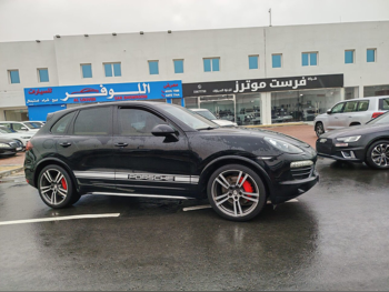 Porsche  Cayenne  S  2012  Automatic  400,000 Km  8 Cylinder  Four Wheel Drive (4WD)  SUV  Black