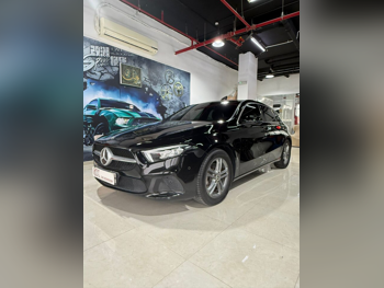Mercedes-Benz  A-Class  200  2019  Automatic  96,000 Km  4 Cylinder  Rear Wheel Drive (RWD)  Hatchback  Black