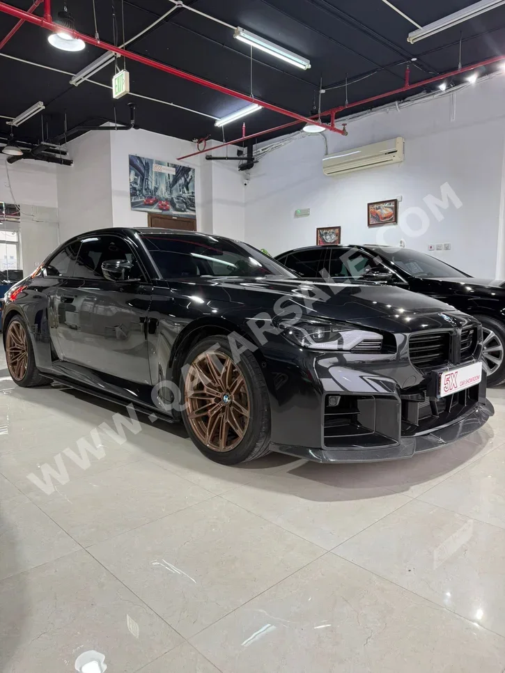 بي ام دبليو  الفئة - ام  2  2025  اوتوماتيك  19,000 كم  4 سلندر  دفع خلفي  سيدان  أسود  تحت الضمان