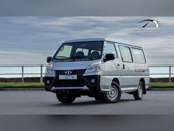 سي ام سي  CMC  2025  عادي  0 كم  4 سلندر  دفع خلفي  فان \ باص  فضي  تحت الضمان