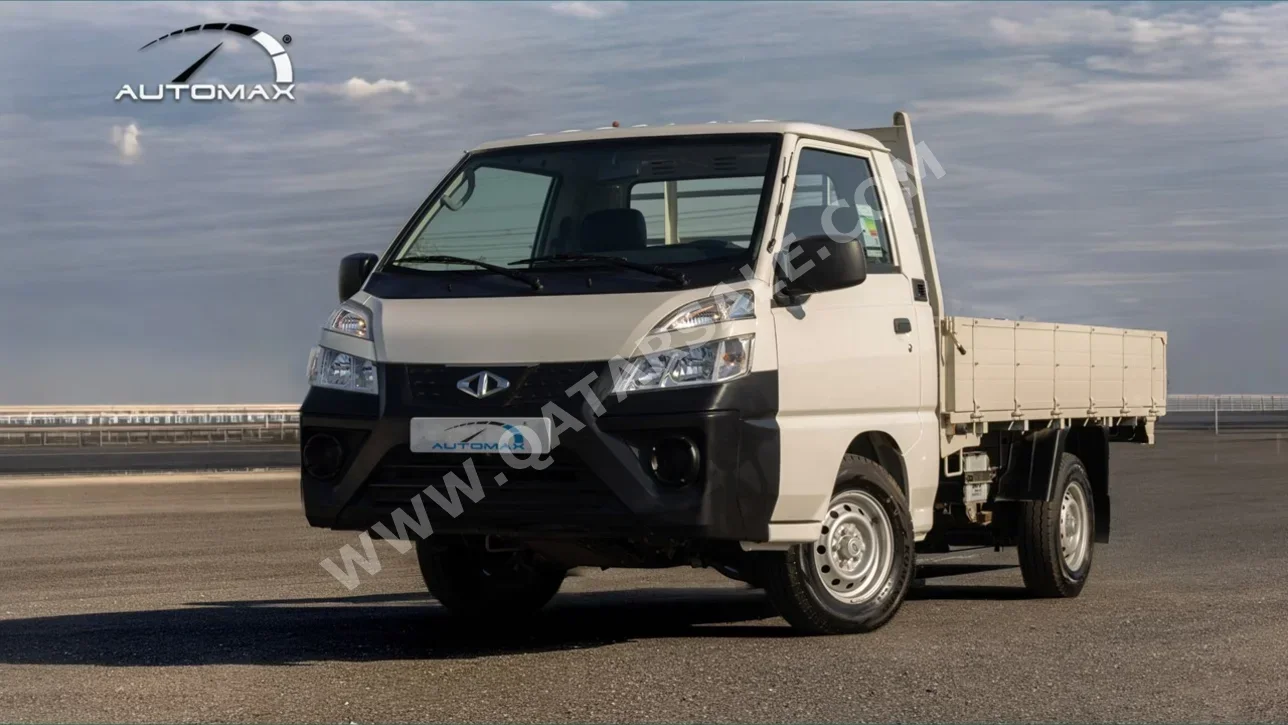 سي ام سي  CMC  2025  عادي  0 كم  4 سلندر  دفع خلفي  بيكب  أبيض  تحت الضمان