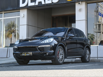 Porsche  Cayenne  S  2011  Automatic  191,000 Km  6 Cylinder  Four Wheel Drive (4WD)  SUV  Black