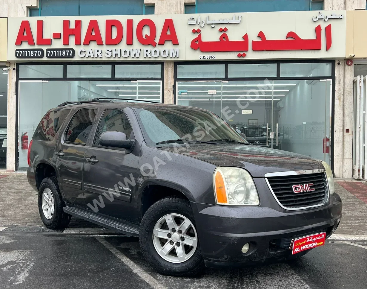 جي ام سي  يوكون  2010  اوتوماتيك  304,000 كم  8 سلندر  دفع رباعي  اس يو في  رمادي غامق