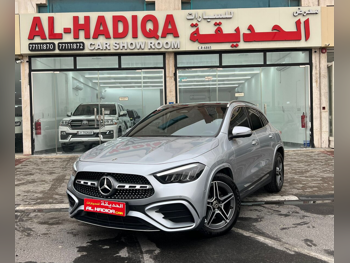 مرسيدس - بنز  جي ال ايه  200  2025  اوتوماتيك  2,000 كم  4 سلندر  دفع رباعي  اس يو في  فضي  تحت الضمان