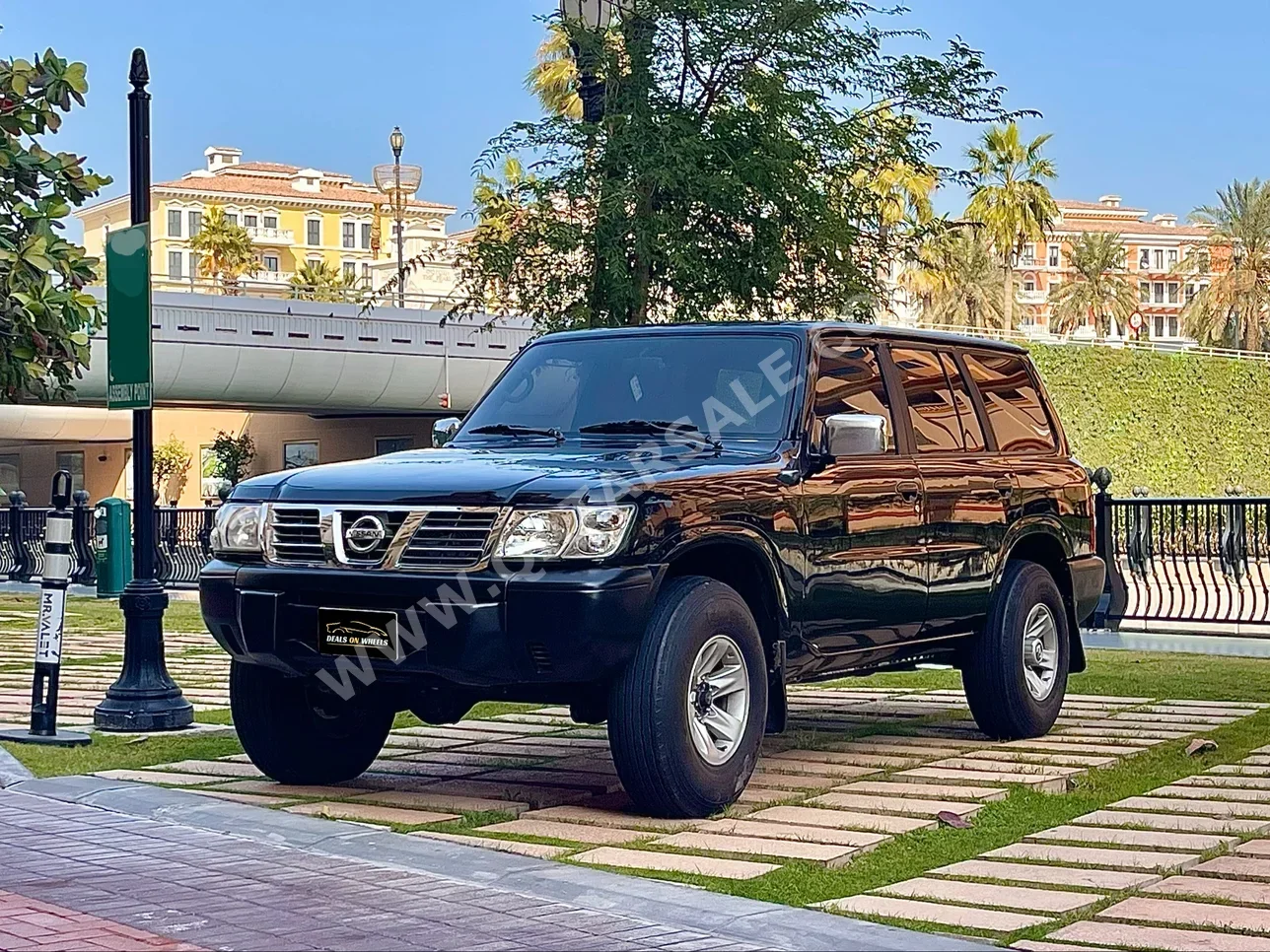 نيسان  باترول  سفاري  1998  عادي  209,000 كم  6 سلندر  دفع رباعي  اس يو في  أسود