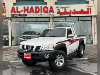 نيسان  باترول  بيك اب  2021  عادي  32,000 كم  6 سلندر  دفع رباعي  بيكب  أبيض