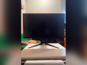 Monitors Gigabyte /  27 Inch  Black  HDMI