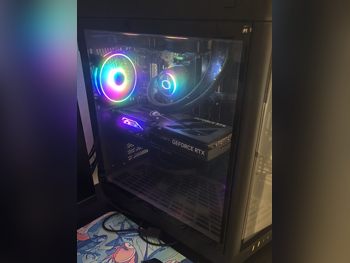 اجهزة العاب الفديو - 1 تيرابايت -تشمل أجهز تحكم: لا تشمل قبضات