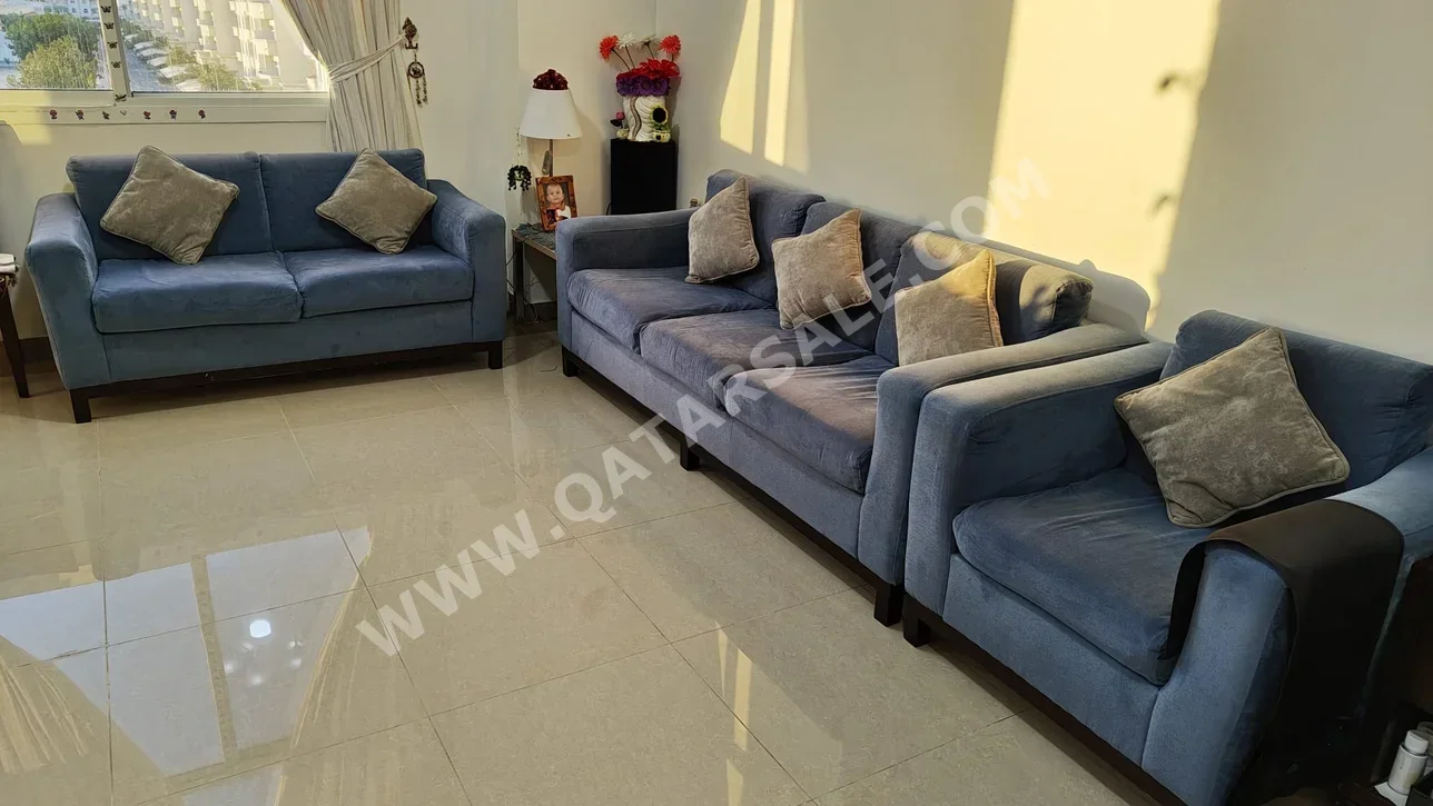 الأرائك والكنب والكراسي طقم كنب  - أزرق