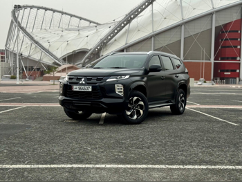 ميتسوبيشي  باجيرو  مونتيرو سبورت  2024  اوتوماتيك  8,850 كم  6 سلندر  دفع رباعي  اس يو في  أسود  تحت الضمان