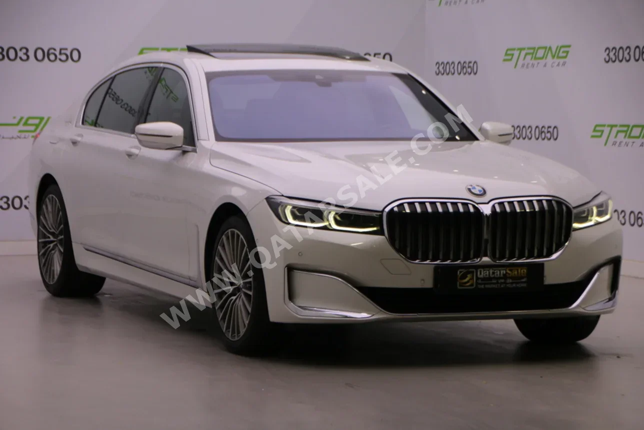 بي ام دبليو  الفئة - السابعة  730 Li  2021  اوتوماتيك  136,000 كم  6 سلندر  دفع خلفي  سيدان  أبيض