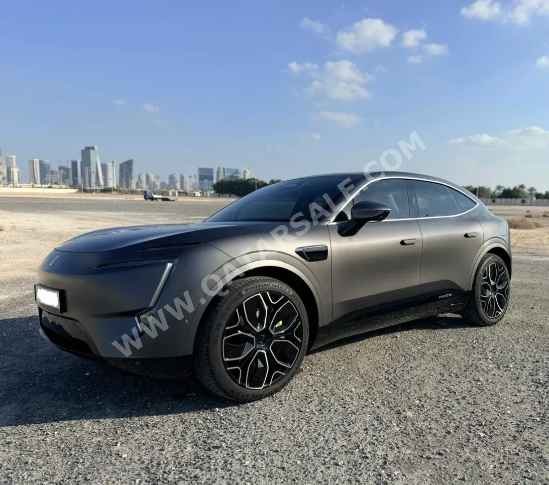 Avatr  11  2025  Automatic  7,100 Km  0 Cylinder  All Wheel Drive (AWD)  SUV  Gray Matte  With Warranty