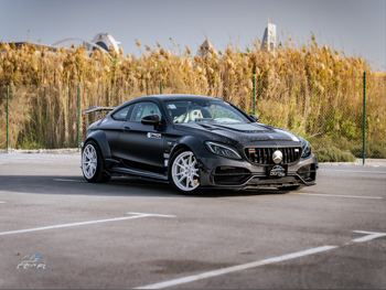 Mercedes-Benz  C-Class  63 AMG S  2017  Automatic  105,000 Km  8 Cylinder  Rear Wheel Drive (RWD)  Coupe / Sport  Gray