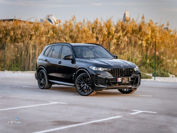 بي ام دبليو  الفئة - اكس  اكس 5 ام 60 اي  2024  اوتوماتيك  3,575 كم  8 سلندر  دفع رباعي  اس يو في  أسود