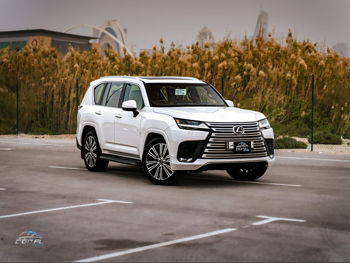 لكزس  ال اكس  600  2022  اوتوماتيك  86,200 كم  6 سلندر  دفع رباعي  اس يو في  أبيض