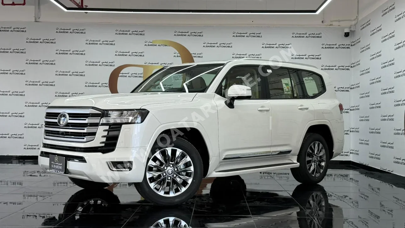 تويوتا  لاند كروزر  جي اكس ار توين توربو  2026  اوتوماتيك  0 كم  6 سلندر  دفع رباعي  اس يو في  أبيض  تحت الضمان