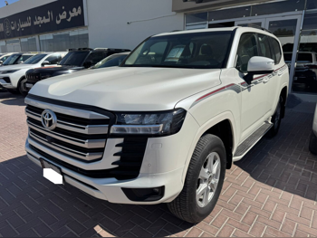 Toyota  Land Cruiser  GXR Twin Turbo  2023  Automatic  183,000 Km  6 Cylinder  Four Wheel Drive (4WD)  SUV  White