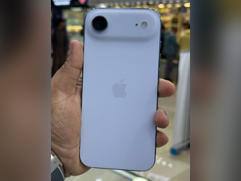 Mobile Phones Apple  - Iphone 17  - Plus  - Sky Blue  - 256 GB  - Under Warranty