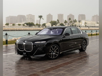 BMW  7-Series  740 Li M  2023  Automatic  42,000 Km  6 Cylinder  Rear Wheel Drive (RWD)  Sedan  Black  With Warranty