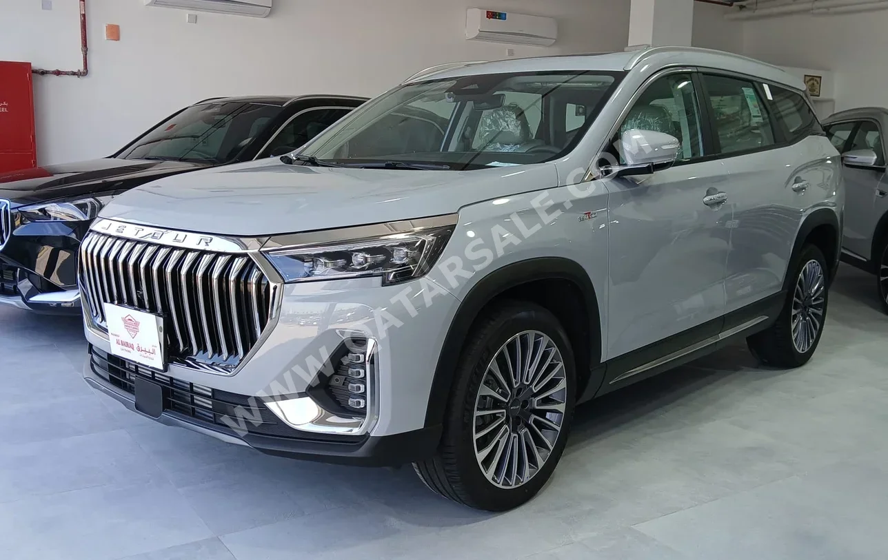 جيتور  اكس90  بلس  2025  اوتوماتيك  0 كم  4 سلندر  دفع رباعي  اس يو في  رمادي  تحت الضمان