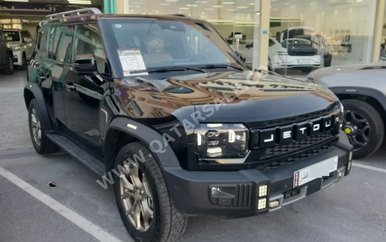 جيتور  تي 2  لكجري بلس  2026  اوتوماتيك  0 كم  4 سلندر  دفع رباعي  اس يو في  أسود  تحت الضمان