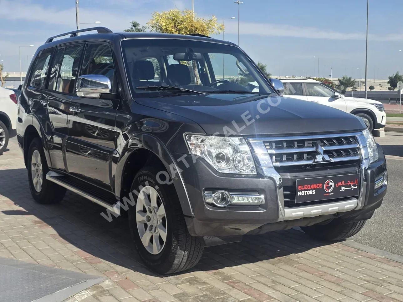 Mitsubishi  Pajero  3.5  2020  Automatic  45,000 Km  6 Cylinder  Four Wheel Drive (4WD)  SUV  Gray