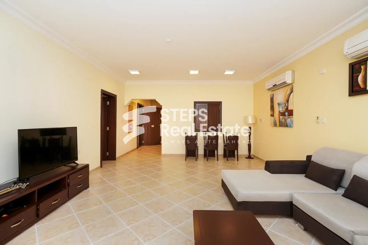 Compound  - Fully Furnished  - Doha  - Al Thumama  - 3 Bedrooms