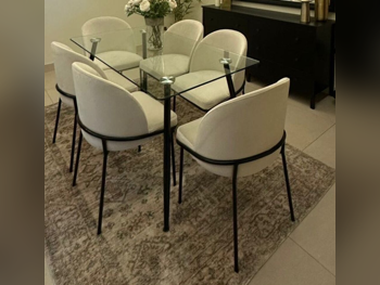 طاولة طعام مع كراسي  - هوم سنتر  - متعدد الألوان  - 6 مقاعد