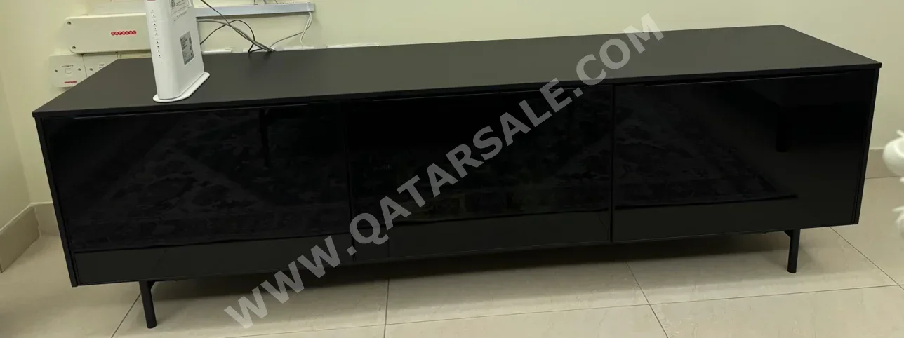 TV Bench  - Black