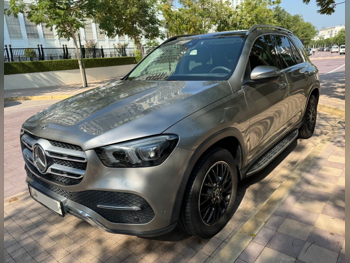 Mercedes-Benz  GLE  450  2020  Automatic  132,000 Km  6 Cylinder  Four Wheel Drive (4WD)  SUV  Gray  With Warranty