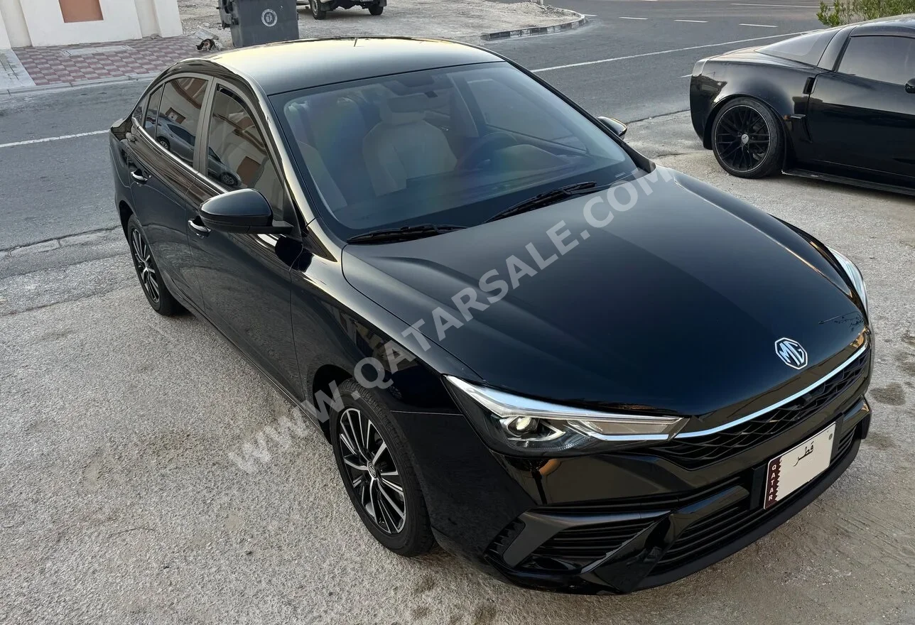 ام جي  5  2025  اوتوماتيك  2,658 كم  4 سلندر  سحب امامي  سيدان  أسود  تحت الضمان