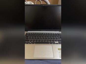 أجهزة الكمبيوتر المحمولة ازوس - سلسلة فيفو بوك 2023 - أبيض - ويندوز 11 - انتيل - كور آي 3 -الذاكرة (رام): 8 جيجابابت