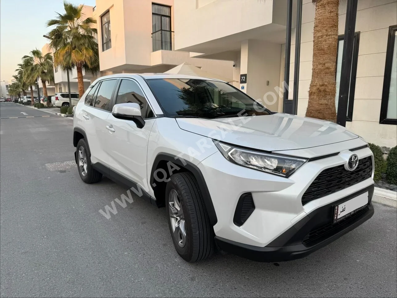 تويوتا  راف 4  2024  اوتوماتيك  22,925 كم  4 سلندر  دفع رباعي  اس يو في  أبيض  تحت الضمان