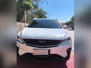 جيلي  كوول راي  2023  اوتوماتيك  68,000 كم  3 سلندر  سحب امامي  اس يو في  أبيض  تحت الضمان